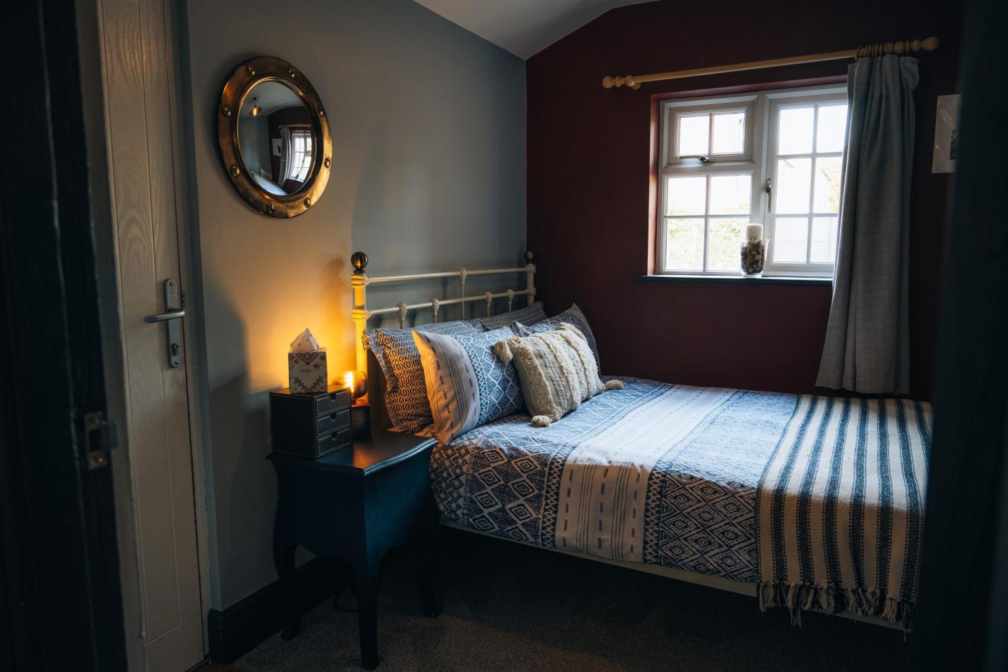The Bolt Hole - Stratford Upon Avon - Central - Free Offstreet Parking - 2 Bed Luxury Apartment Εξωτερικό φωτογραφία